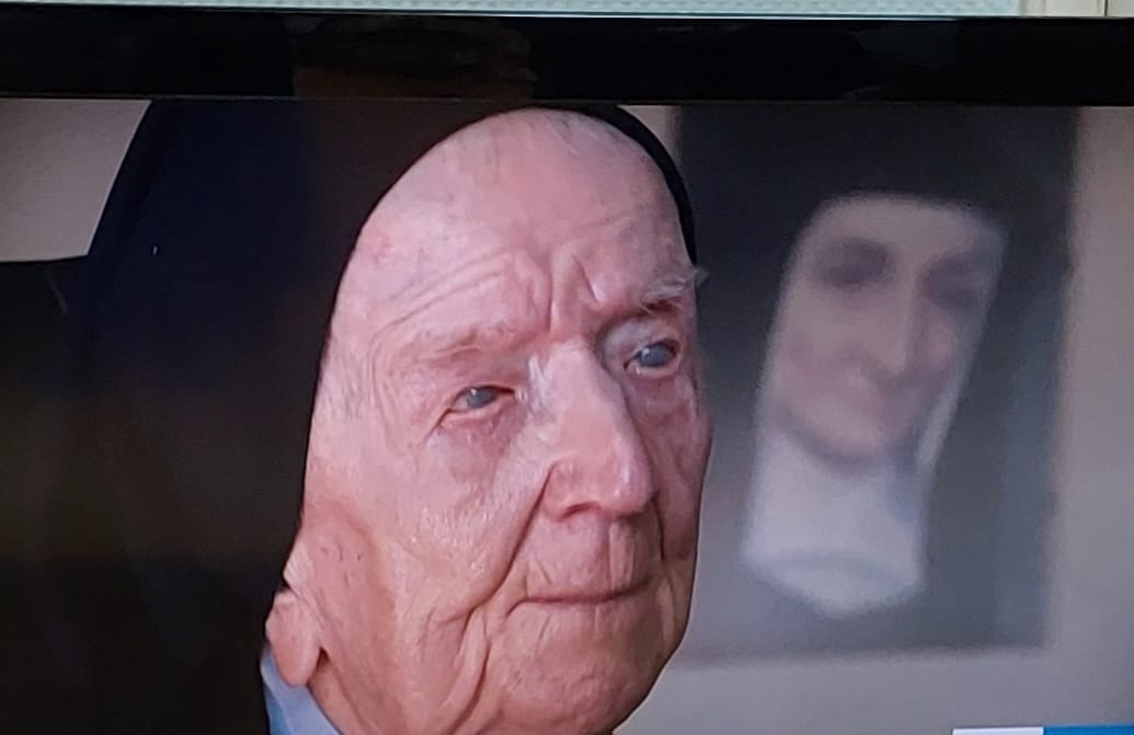 <strong>Il Presidente e sua moglie rendono omaggio a Sr. André</strong>